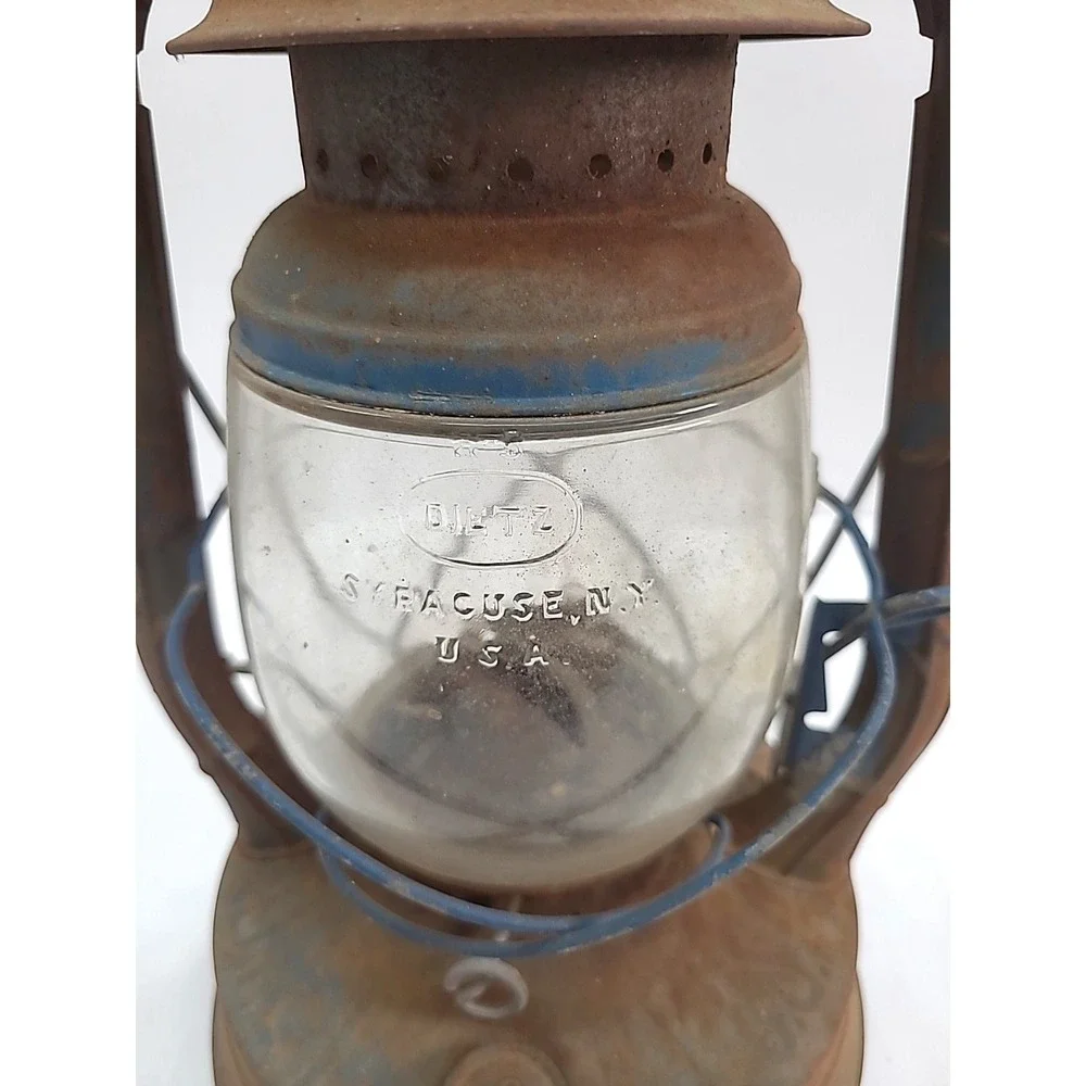 Dietz No. 2 D-Lite Vintage Kerosene Railroad Lamp Syracuse NY 1860 -‎ 1930